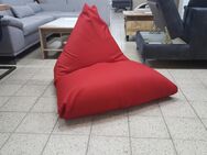 Jetzt Neu Red Sitzsack mit robustem Outdoor-Stoff für nur 199€ statt 299€ - Wiesmoor