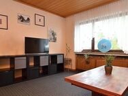 Freundlich möblierte 2-Zimmerwohnung in Höchberg mit Balkon - Höchberg