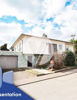 Geräumiges Familienhaus - Bungalow mit Einliegerwohnung und Doppelgarage in Föhren // Ortsrandlage - Föhren