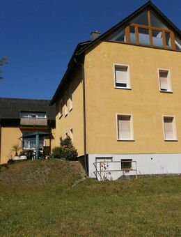Schöne helle Etagenwohnung mit Blick ins Grüne - Hoyerswerda