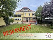 Absolute Rarität! Imposante Gründerzeit-Villa mit schönem Garten, zentral in Lauf zum Kauf - Lauf (Pegnitz)