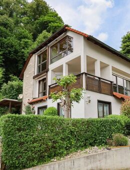 Architektenhaus mit Panoramasicht über Wyhlen und die Rheinebene - Wohnen in bester Lage - Grenzach-Wyhlen
