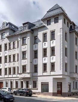 Traumhafte Dachgeschosswohnung im denkmalgeschützten Objekt mit grünen Innenhof! - Chemnitz