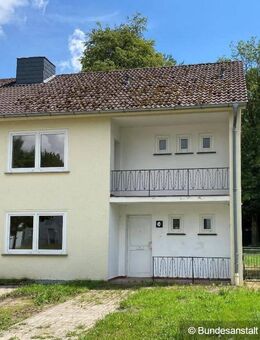 Schöne Doppelhaushälften mit Garten in ruhiger, zentrumsnaher Lage - Detmold