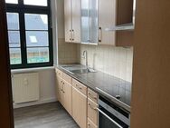 Großzügige helle 3-Zimmer-Wohnung mit Einbauküche und Gartenmitbenutzung in Zwönitz zu vermieten - Zwönitz