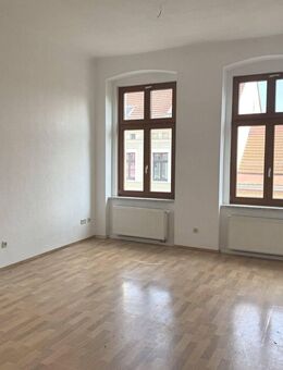 Selbstrenovierer aufgepasst! 3 Raumwohnung mit Tageslichtbad zum sofort einziehen! - Görlitz