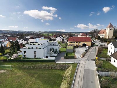 Provisionsfrei! Helle 3,5 -Zi-Erdgeschoßwohnung mit Garten