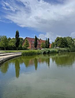 Reinfeld - attraktives Mehrfamilienhaus (9 WE) in zentraler Lage direkt am Herrenteich - Reinfeld (Holstein)