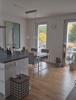 2-Zimmer Dachgeschosswohnung im Erlenstegen Carré - Nürnberg