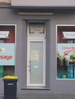 Massage - Massage in chin. Massage Studio - Düsseldorf