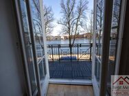 Stilvolle Altbauwohnung mit 2 Balkonen und Blick auf den Schweriner Pfaffenteich - Schwerin