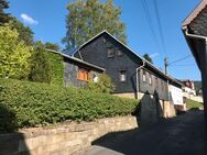 Charmantes Einfamilienhaus in Mengersgereuth-Hämmern (Handwerkerobjekt) - Frankenblick