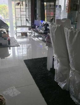 Komfort trifft Eleganz - stilvoll sanierte Eigentumswohnung mit Garten und großer Garage - Nürnberg