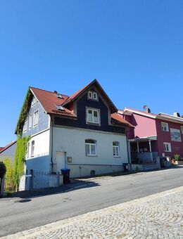 Ruhig gelegenes Haus mit zwei Wohnetagen - Herrliche Aussicht inklusive - Sonneberg