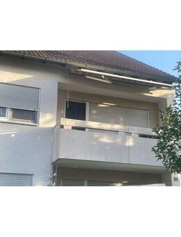 Pfuhl - 3 Zimmer-Wohnung, 75 m2 mit Balkon, Garage und Stellplatz - Neu Ulm
