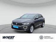 VW T-Roc, 1.5 Sport DIGITAL, Jahr 2021 - Darmstadt