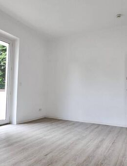 Schöne 4 Zimmer Wohnung mit Balkon im Herzen von Datteln - Datteln