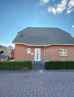 Ein Familientraum! Einfamilienhaus mit 128 m² Wohnfläche auf einem ca.590 m² großen sonnigen Grundstück in familiärer Wohnlage von Hemdingen! - Hemdingen