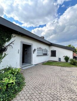 Raum für Generationen - Großes Zweifamilienhaus mit Weitblick und Entwicklungspotenzial - Krauchenwies