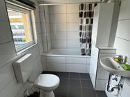 Nette ruhige Dachgeschoßwohnung im Herzen von Düren - Düren