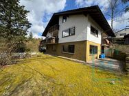 Einfamilienhaus mit Einliegerwohnung und Doppelgarage in sehr ruhiger Lage (Großer Garten) - Mainhardt