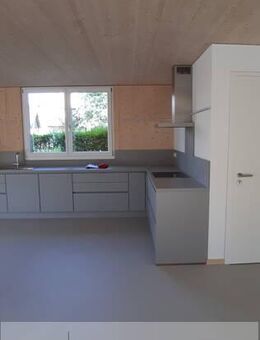 Vermietung - großzügige 4 Zimmerwohnung im 1. Obergeschoss in Böhringen - Radolfzell (Bodensee)