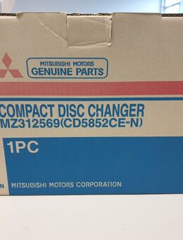 MZ312569 Mitsubishi 10fach-CD-Wechsler CD-5852CE mit CD-Magazin - Hannover Vahrenwald-List