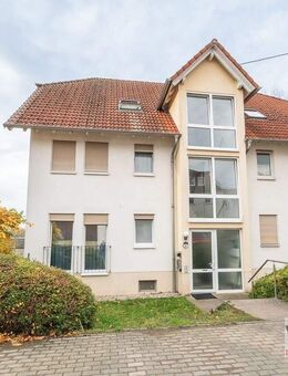 KLEIN, FEIN und GANZ OBEN - vermietete Eigentumswohnung mit Stellplatz in Neunkirchen! - Neunkirchen (Saarland)