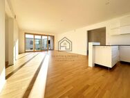 F&D | Hochwertige 4,5-Zimmer-Wohnung mit EBK, Balkon und herrlichem Honbergblick - Tuttlingen