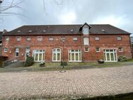 Historische Fassade, modernes Innenleben - bezugsfreies Bürohaus (ehem. CallCenter) in der Uckermark - Boitzenburger Land