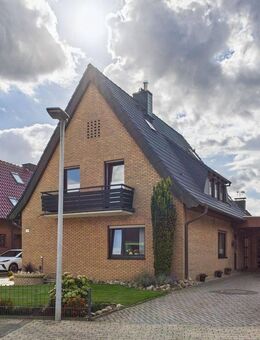 Gepflegtes Einfamilienhaus in idealer Lage mit Gartenteich - Neuenhaus
