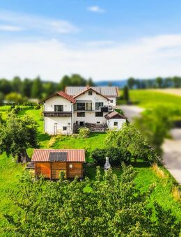 Eins, zwei oder drei - flexibles Wohnen mit VIEL Raum zum Leben, PV-Anlage & Nebengebäude - Hunderdorf