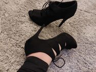 Frauen Socken/Schuhe abzugeben - Berlin
