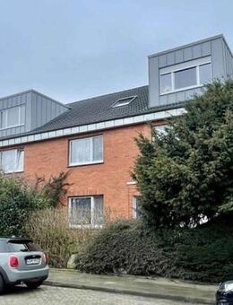 Großzügige Wohnung in Rees mit Balkon, Einbauküche & zwei Kinderzimmern - 98?m² im 1. OG - Rees