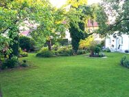 Schönes Landhaus mit großem, eingewachsenen Garten in ruhiger Lage - vielseitig nutzbar - Pfeffenhausen