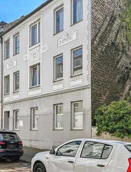 Zwei Mehrfamilienhäuser mit Garagenhof in ruhiger Seitenstraße von Gelsenkirchen-Buer - Gelsenkirchen
