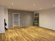 "BETON GLÄNZT BESSER ALS GOLD" PENTHOUSE - Uffenheim