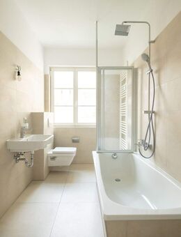 ??Neu! Frisch renovierte Dachgeschosswohnung in Markkleeberg! - Markkleeberg