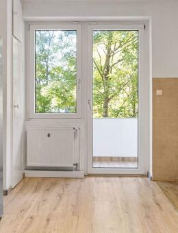 Sanierte Zweizimmerwohnung mit Balkon - zentrumsnah! - Ludwigshafen (Rhein)