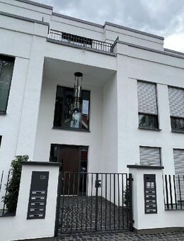 Traumhafte Penthouse Wohnung zwischen Fischteichen und Padersee - Paderborn