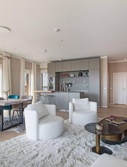 Penthouse: 18. Stock, Panoramablick! Wo Hamburg den Himmel berührt - Hamburg