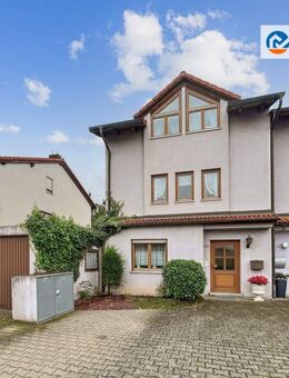 Familienglück im Split- Level - großzügiges Reihenhaus mit Charme & Wintergarten - Würzburg