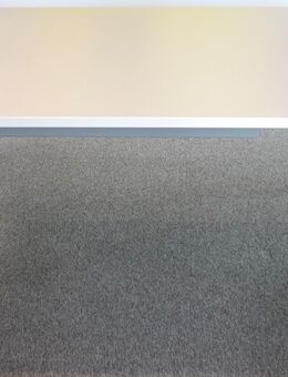 Schreibtisch / Konferenztisch Planmöbel m-pur - Top Zustand - Berlin