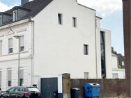 2-3 Generationenhaus , teilsaniertes Dreifamilienhaus wartet auf Fertigstellung, zentrale Lage - Langenfeld (Rheinland)