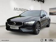 Volvo V60, B4 Mild Hybrid Diesel Core, Jahr 2022 - Landshut