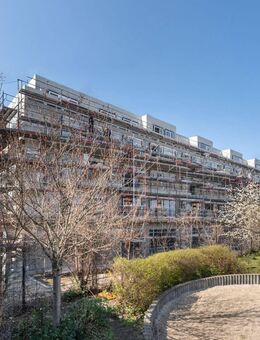 Dachgeschoss-Wohnung im Herzen von Berlin mit großer Dachterrasse! - Berlin