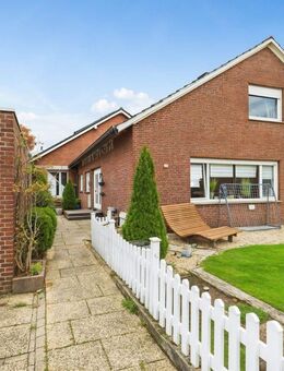 Gemütliches Zweifamilienhaus mit Garage und Garten in ruhiger Lage - Ihr Traum vom Wohnen im Grünen! - Isselburg