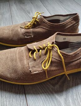 S.Oliver Wildlederschuhe/Sneakers Gr.44 **Anschauen** - Köln