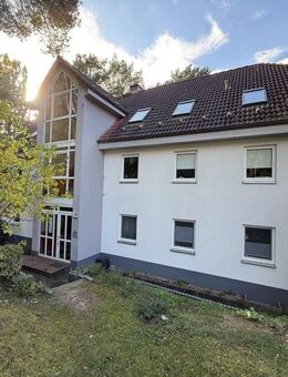 Vermietete Dachgeschosswohnung in grüner und ruhiger Wohnlage ***Laminat***EBK*** - Hohen Neuendorf