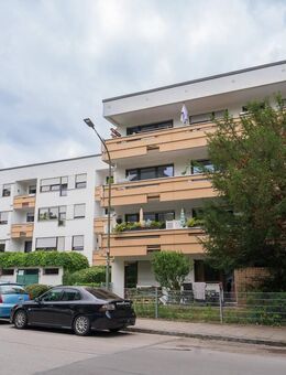 ***Heike Borchers Immobilien***Renovierter, geräumiger Wohn(t)raum mit Charme*** zum Selbstbezug*** - Unterhaching